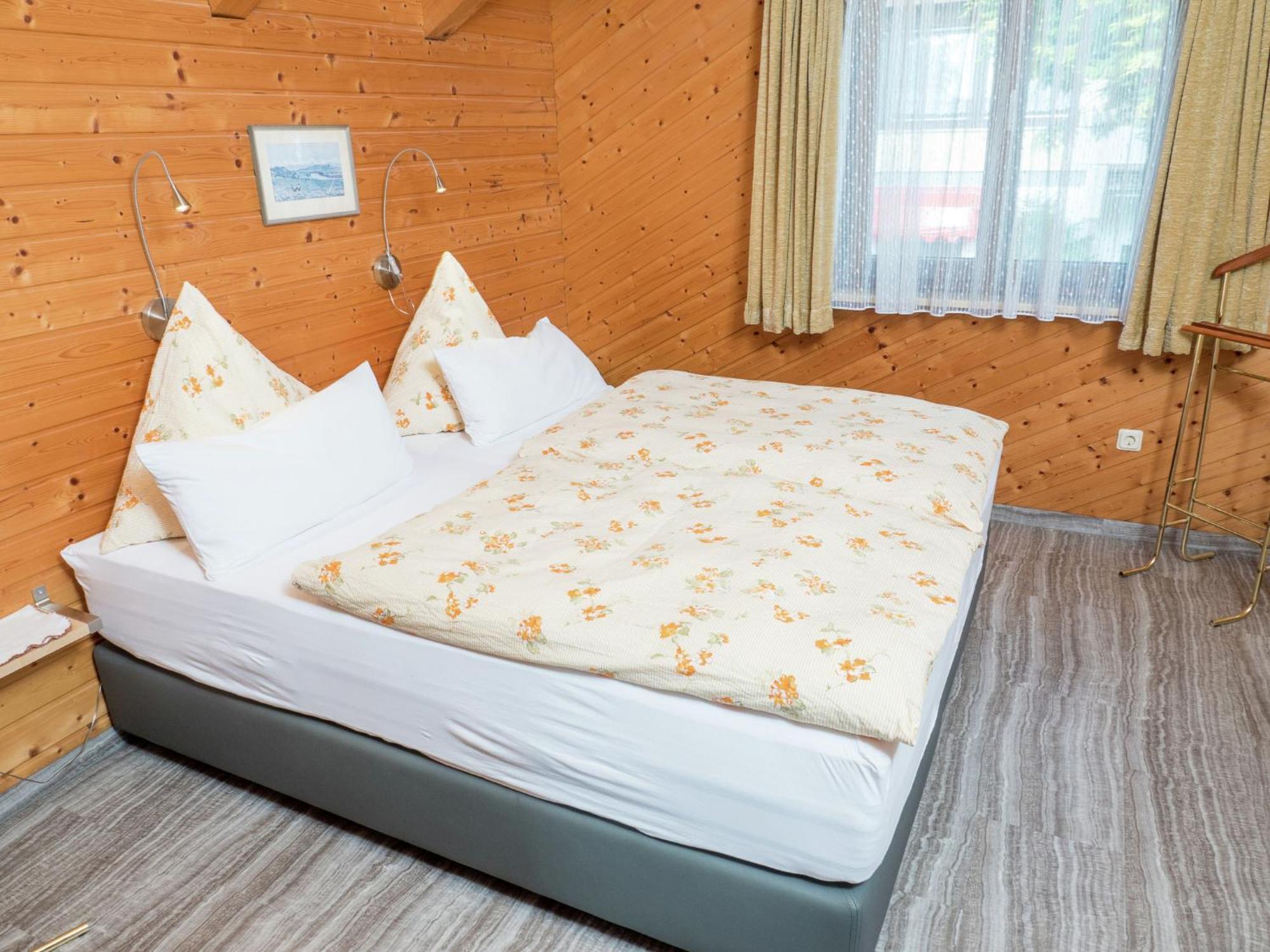 Holiday Home In Lossburg Near The Ski Area Exteriör bild